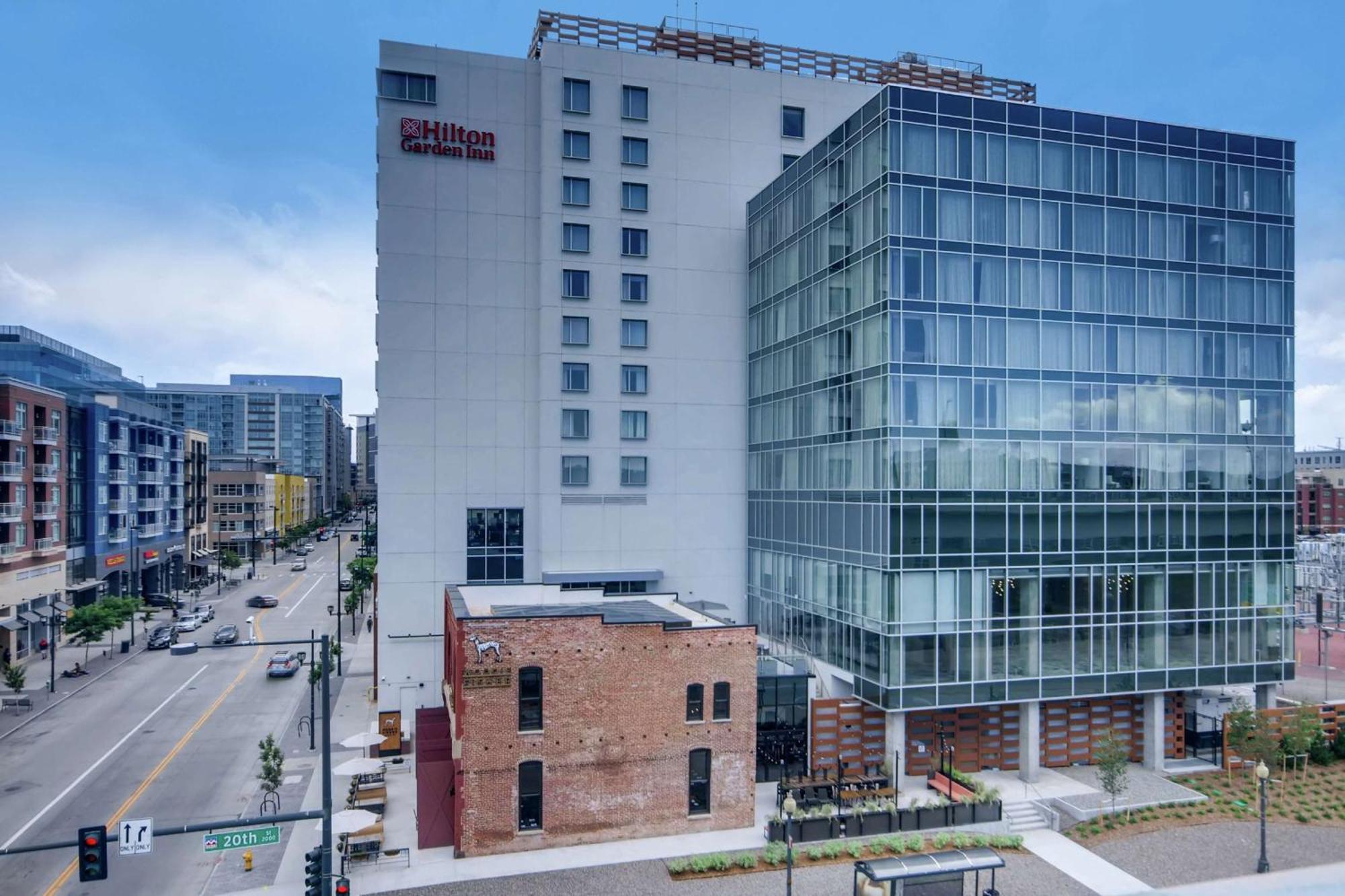 Hilton Garden Inn Denver Union Station Exterior photo